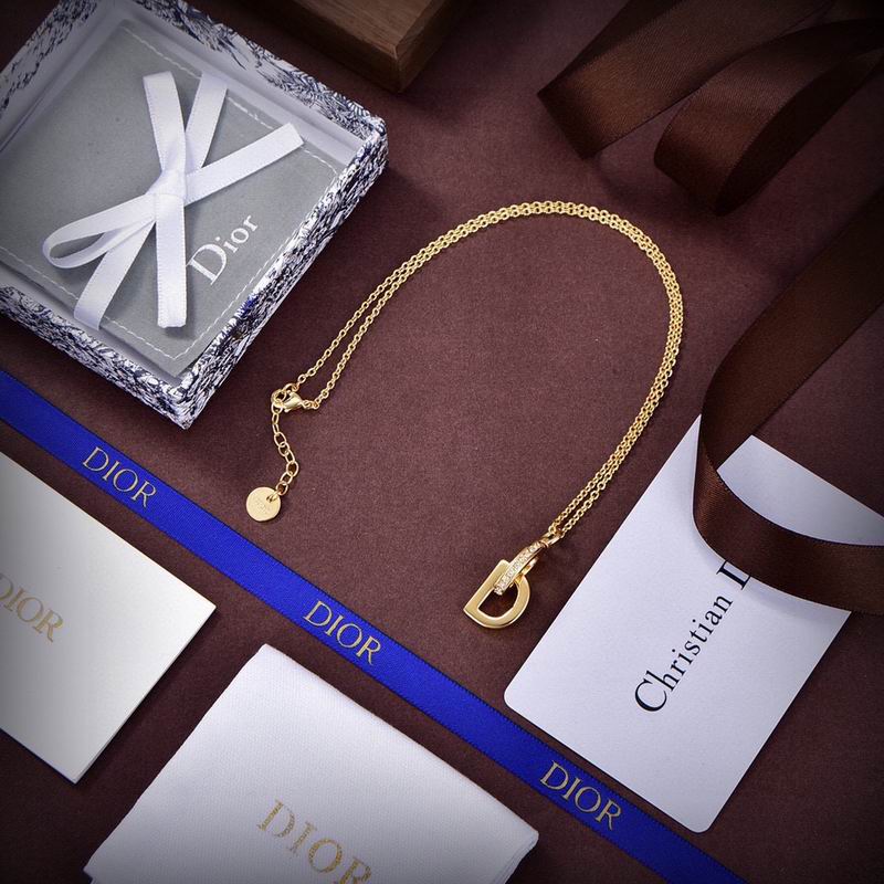 Dior Necklace 05yxs29